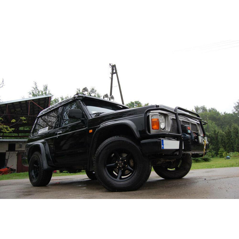 Ailes Avant en Fibre pour Nissan Patrol GR I Y60