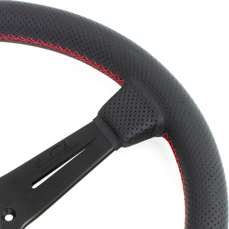 Volant Nardi Classic ND36, Cuir Noir Perforé, Branches Noires, Coutures Rouges, Tulipé 40 mm