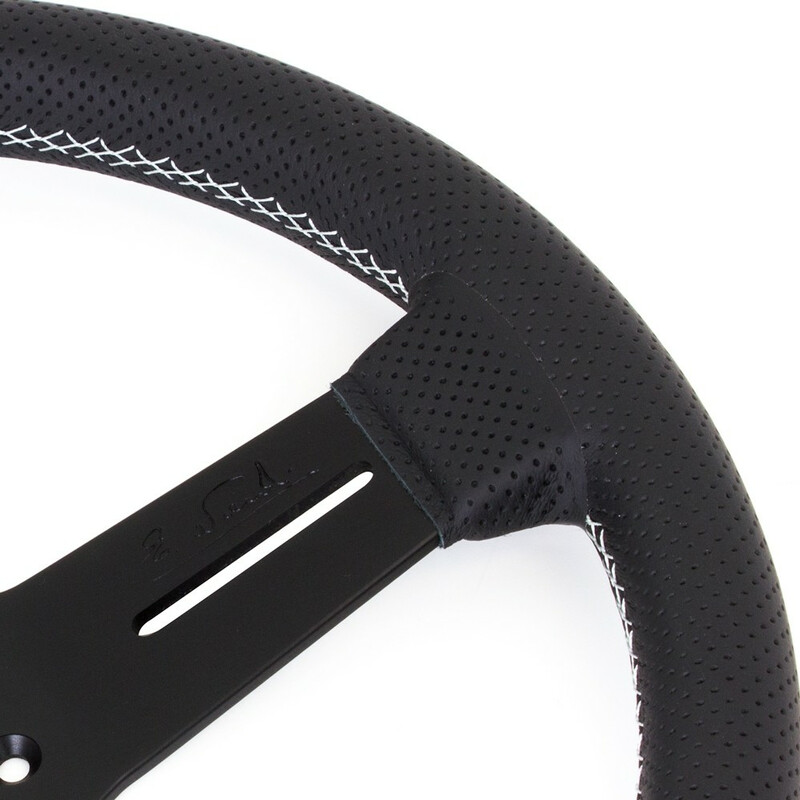 Volant Nardi Competition, Cuir Noir Perforé, Branches Noires, Coutures Grises, Tulipé 40 mm, Ø33 cm