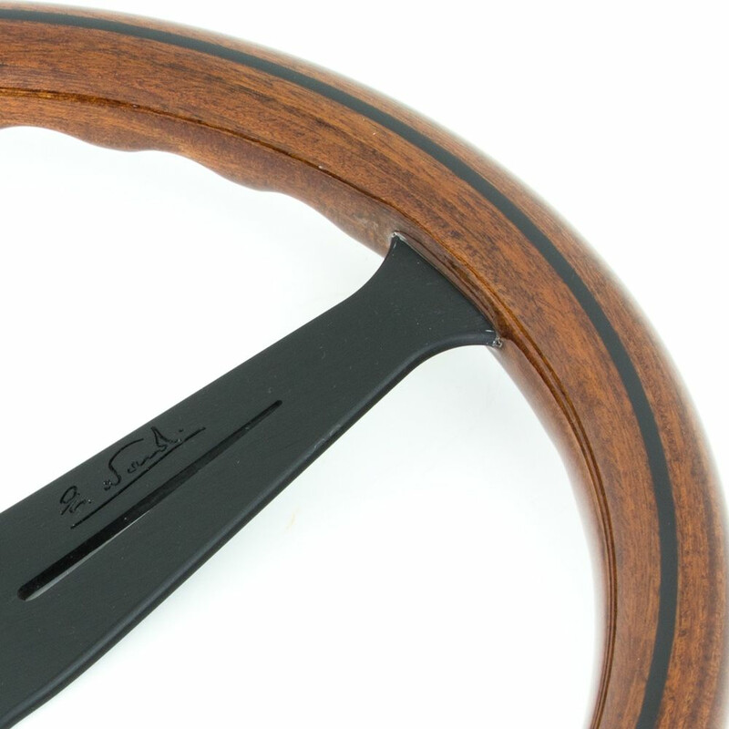 Volant Nardi Classic ND39 Bois, Branches Noires, Tulipé 30 mm