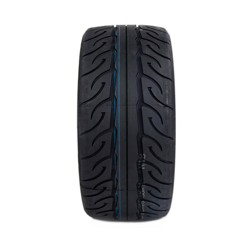 Pneus Semi-Slicks Zeknova RS606 R1 195/50R15 - TW140 (la paire)