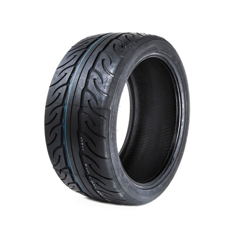 Pneus Semi-Slicks Zeknova RS606 R1 205/45R17 - TW140 (la paire)