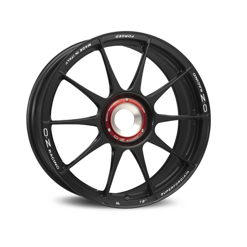 OZ Superforgiata CL 21x11.5" Centrelock ET67, Noir Mat / Satiné