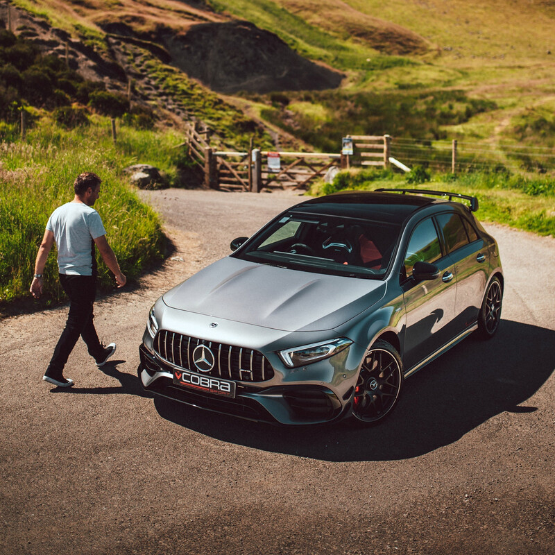 Ligne d'Echappement Complète "Venom Box Delete" Cobra pour Mercedes A 45 S AMG (2019+)