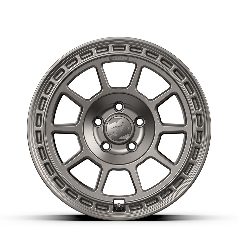 Fifteen52 Traverse MX 17x8" 5x112 ET20, Graphite