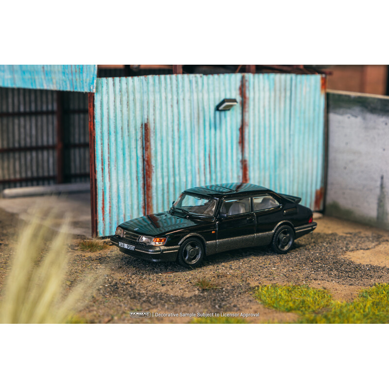 Tarmac Works 1/64 - Saab 900 Turbo - Black
